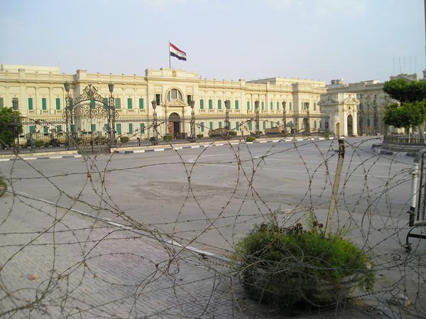 predsednicka plata kairo