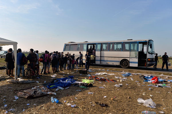 izbeglice-madj-bus