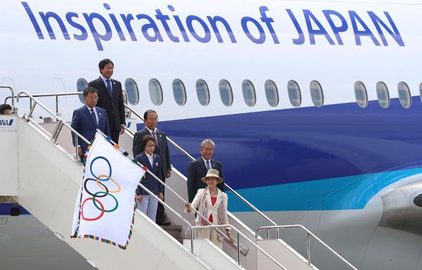 japan-olimp-zastava-docek