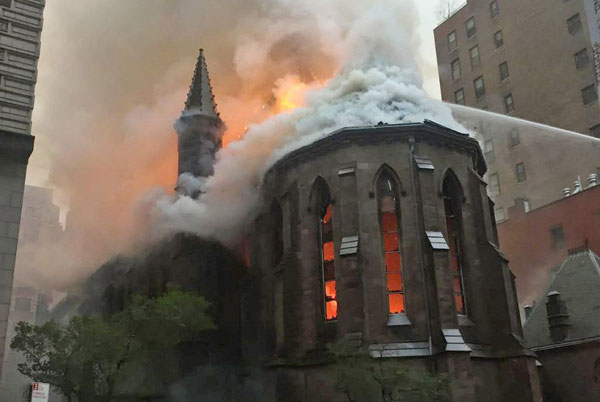 crkva-njujork-gasenje