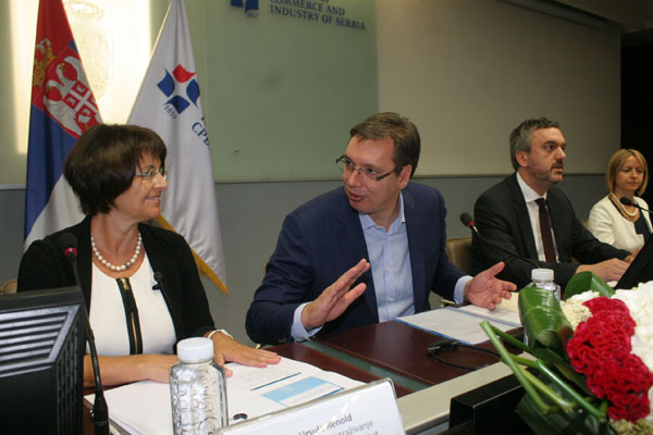 vucic-obrazovanje-s
