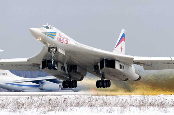 rus-bombarder-Tu-160-M2-