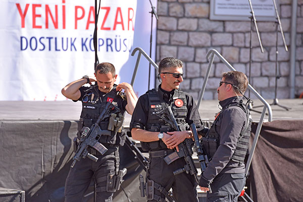 npazar-bezbednost-turci