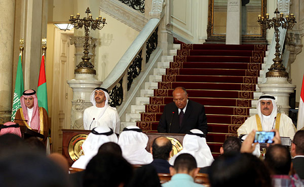 sefovi-diplomatija-Saudijske-Arabije,-UAE,-Egipta-i-Bahreina