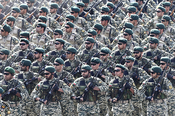 iran-vojska-parada-