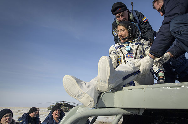 kazahstan-kosmonauti