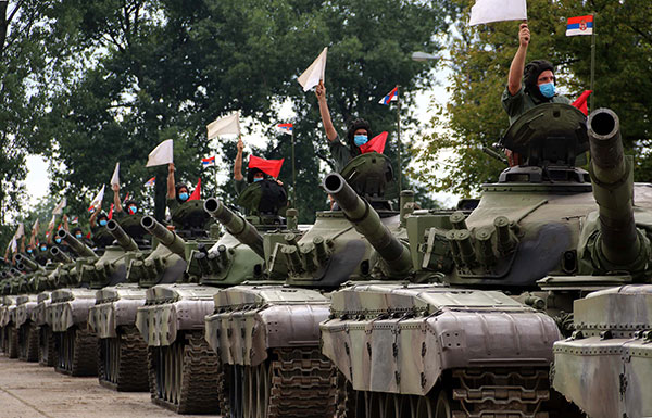 vojska-tenkovi-mitrovica