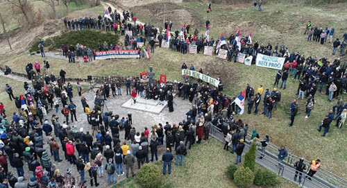 Protest u Dobrinji zbog litijuma