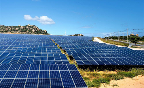 Američka kompanija planira izgradnju solarnih panela na 10 lokacija u Srbiji