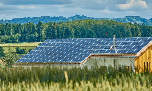 Ugradnja solarnih panela uz državne subvencije