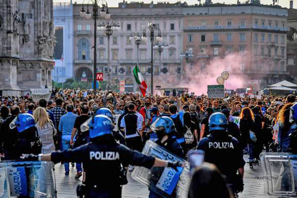italija-antikovid-protest