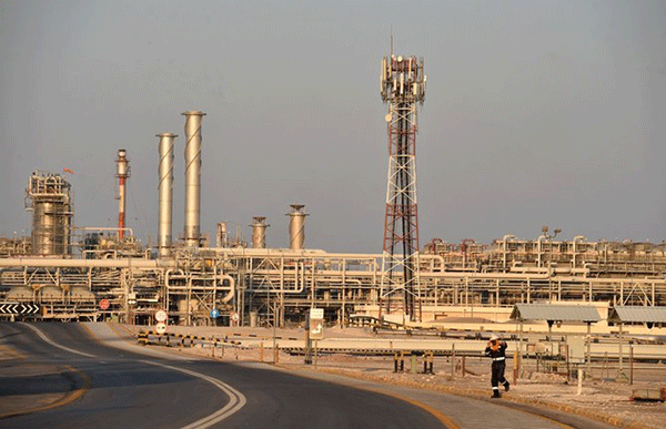 Saudijsko-naftno-potrojenje