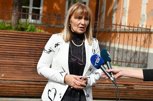 Zorica Pomar, direktorka gimnazije Uroš Predić, Pančevo