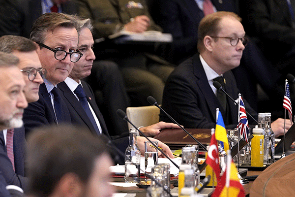NATO_brisel-ministri-s