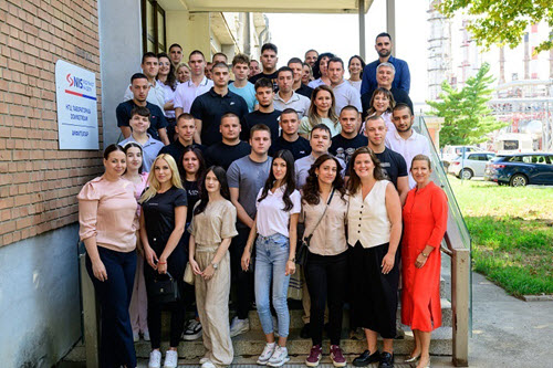 MLADI PANČEVCI NA PRAKSI U RAFINERIJI NAFTE I PETROHEMIJI