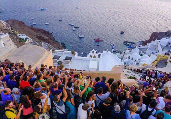 grcka-turizam-santorini-guzva-s